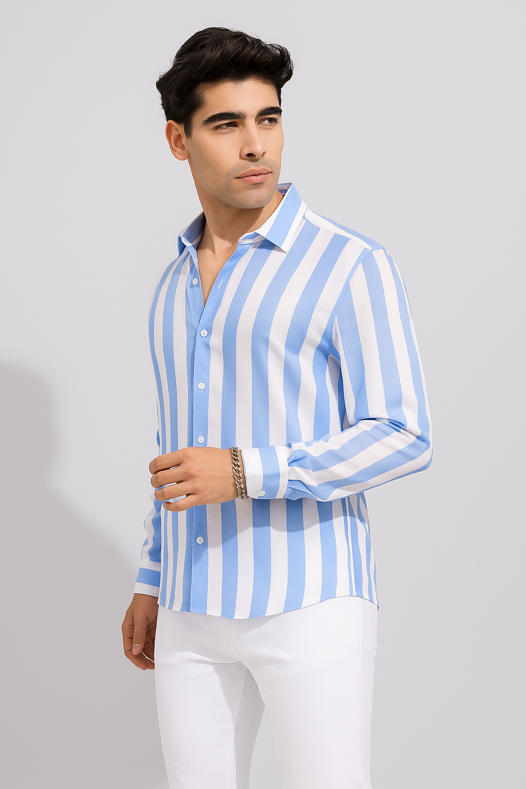 Slim Fit Striped Spread Collar Casual Shirt